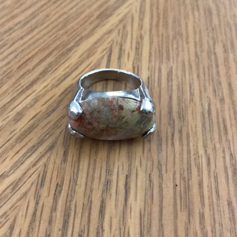 Stone Ring - Picture 5 of 7